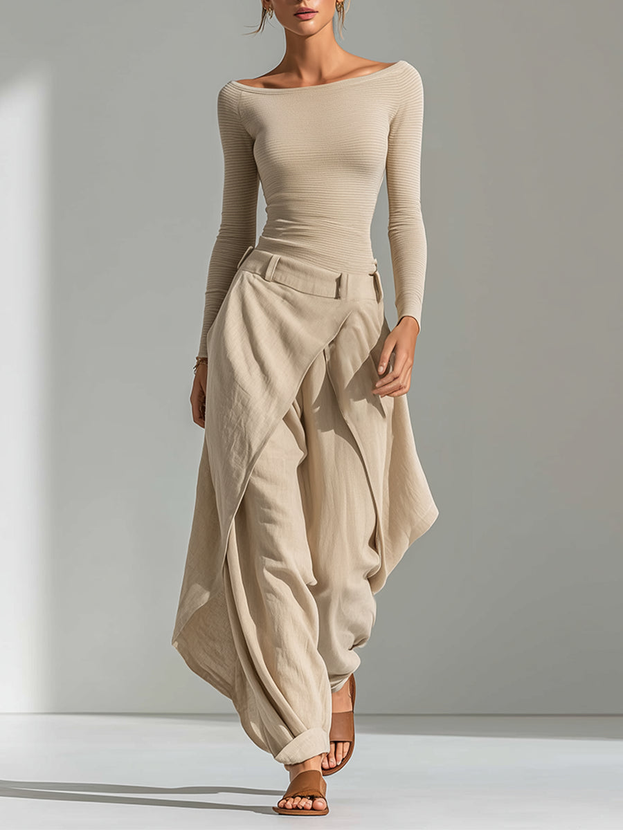 Marta | Conjunto de top beige con cuello barco y pantalón ancho con volantes