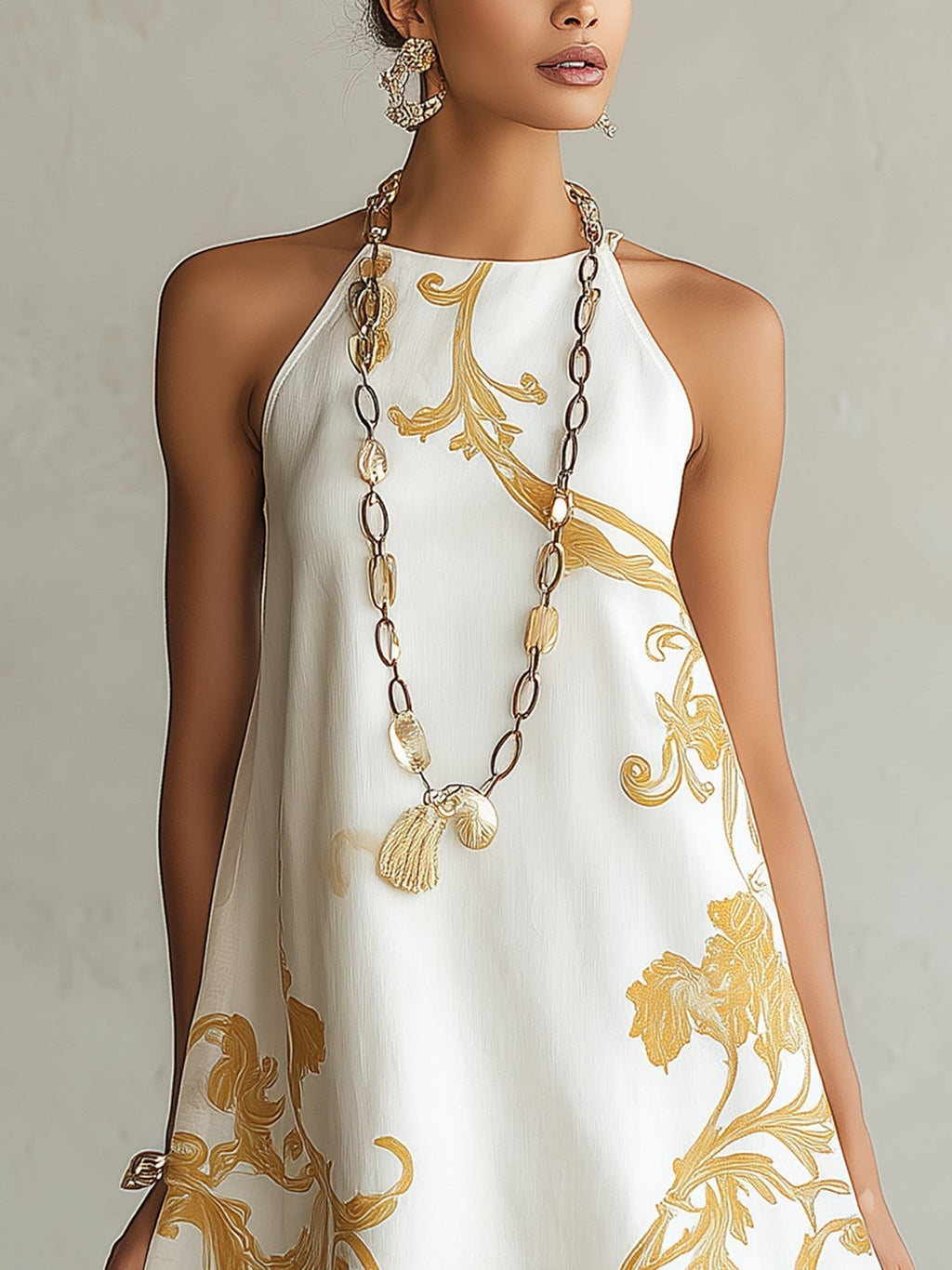 Lucía | Minivestido de encaje blanco con motivos dorados