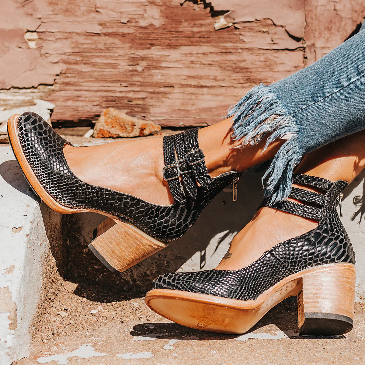 Tacones de cuero Mirella