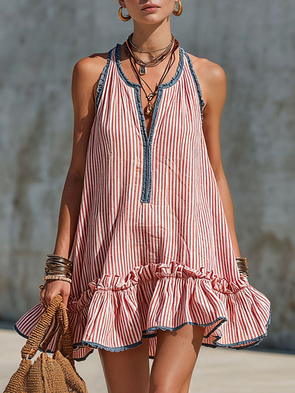 Lola | Minivestido de rayas sin mangas con volantes y cuello redondo