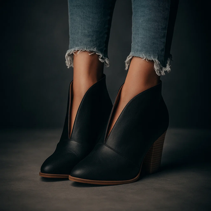 Alfonsina | Botines de calzar con corte en V
