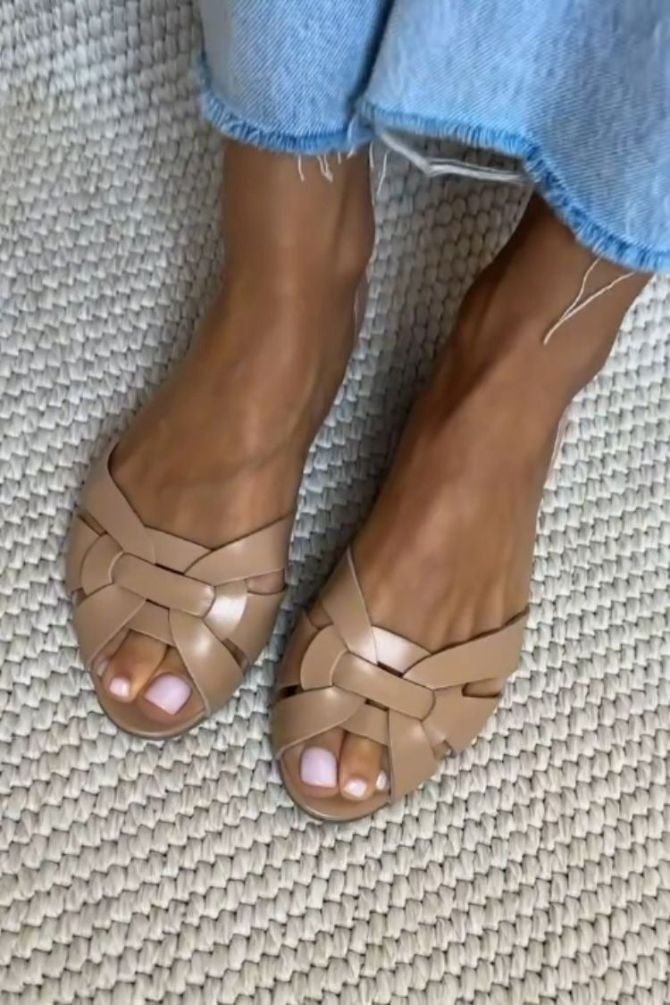 Sandalias planas trenzadas Serafina