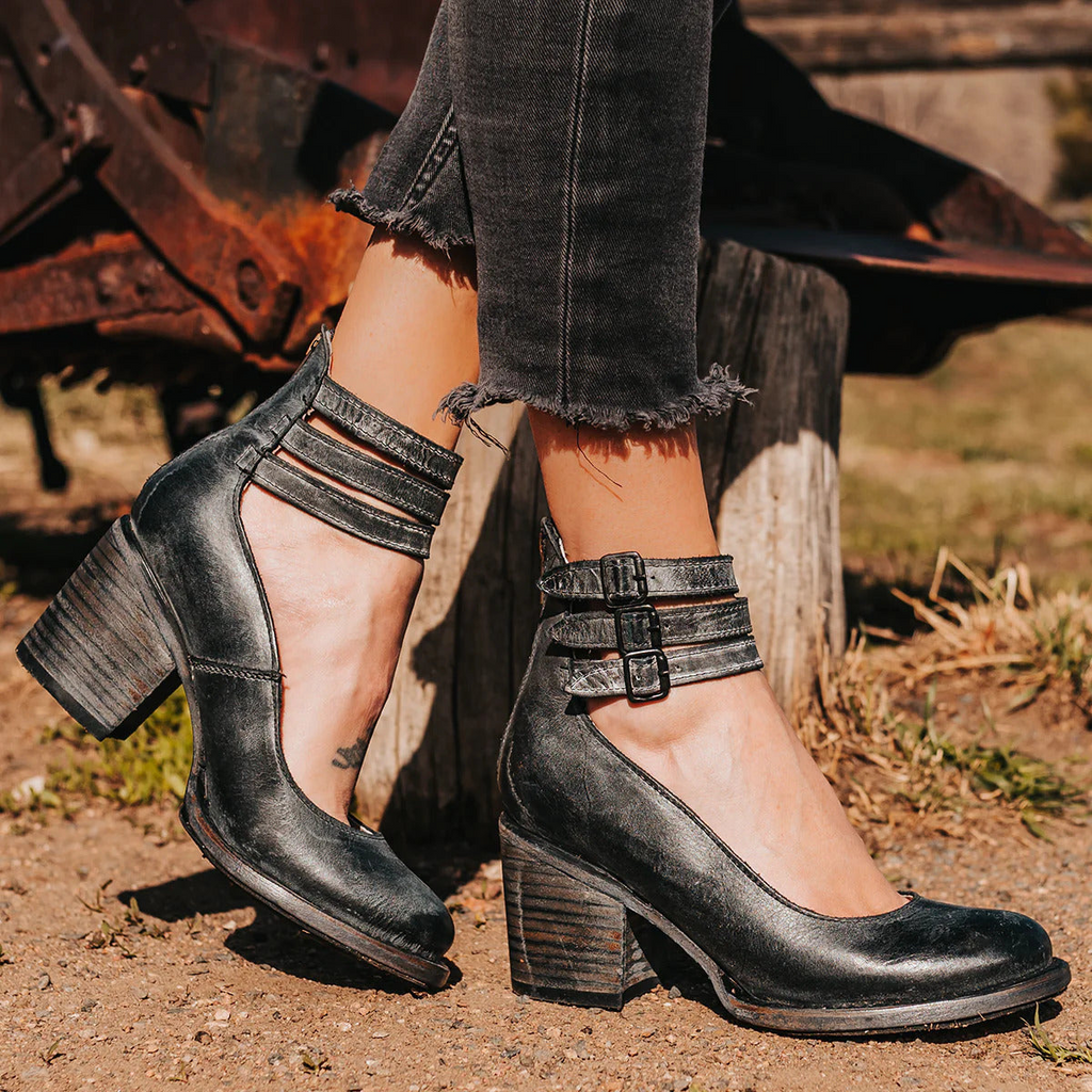 Tacones de cuero Mirella