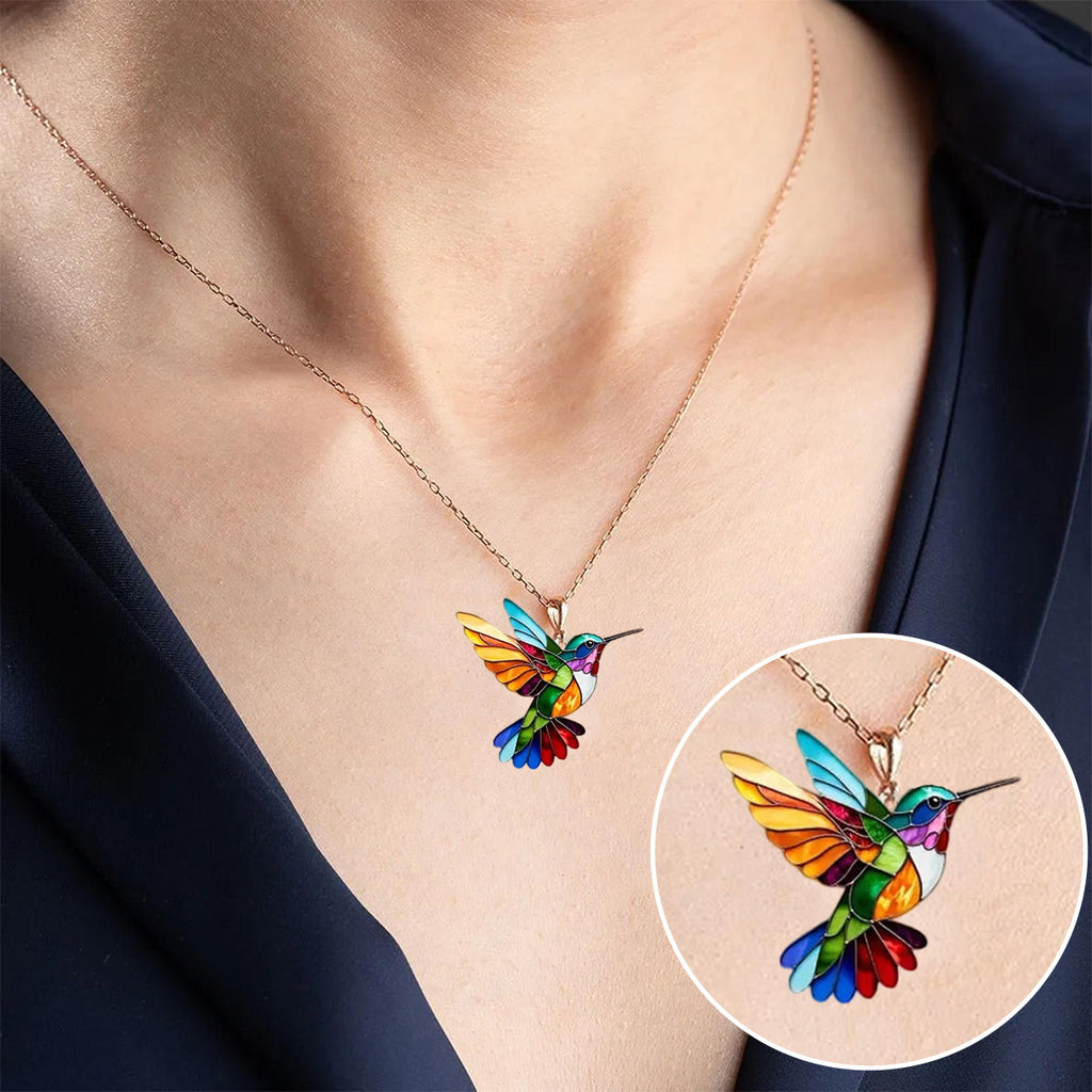 Collar de colibrí con pendientes a juego