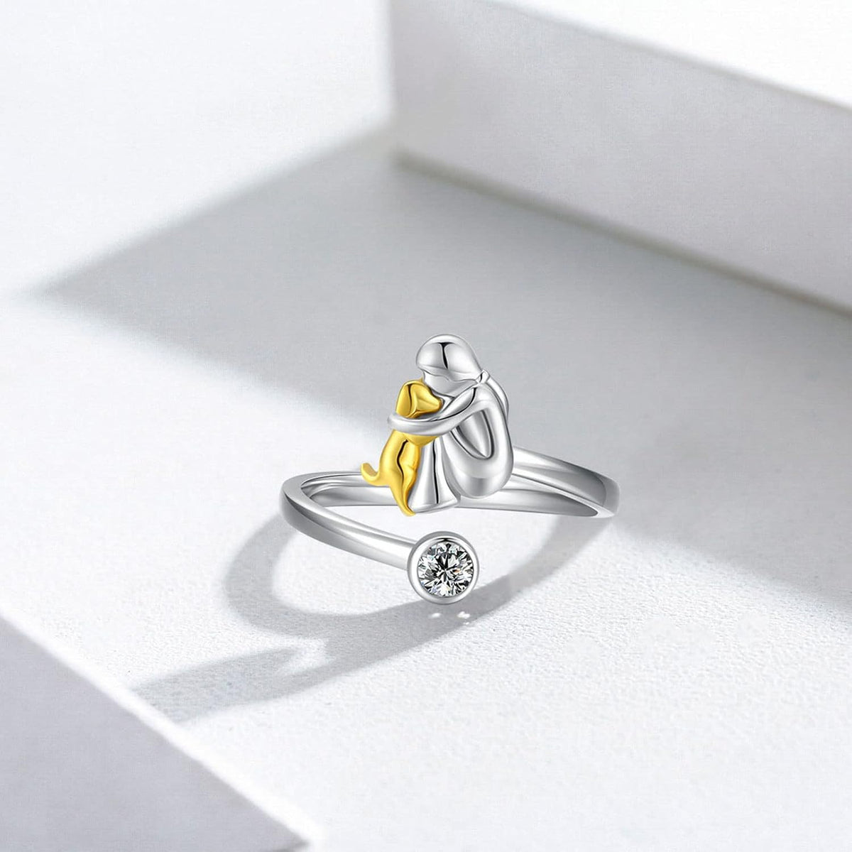 Anillo de circonita en plata de ley, ajustable