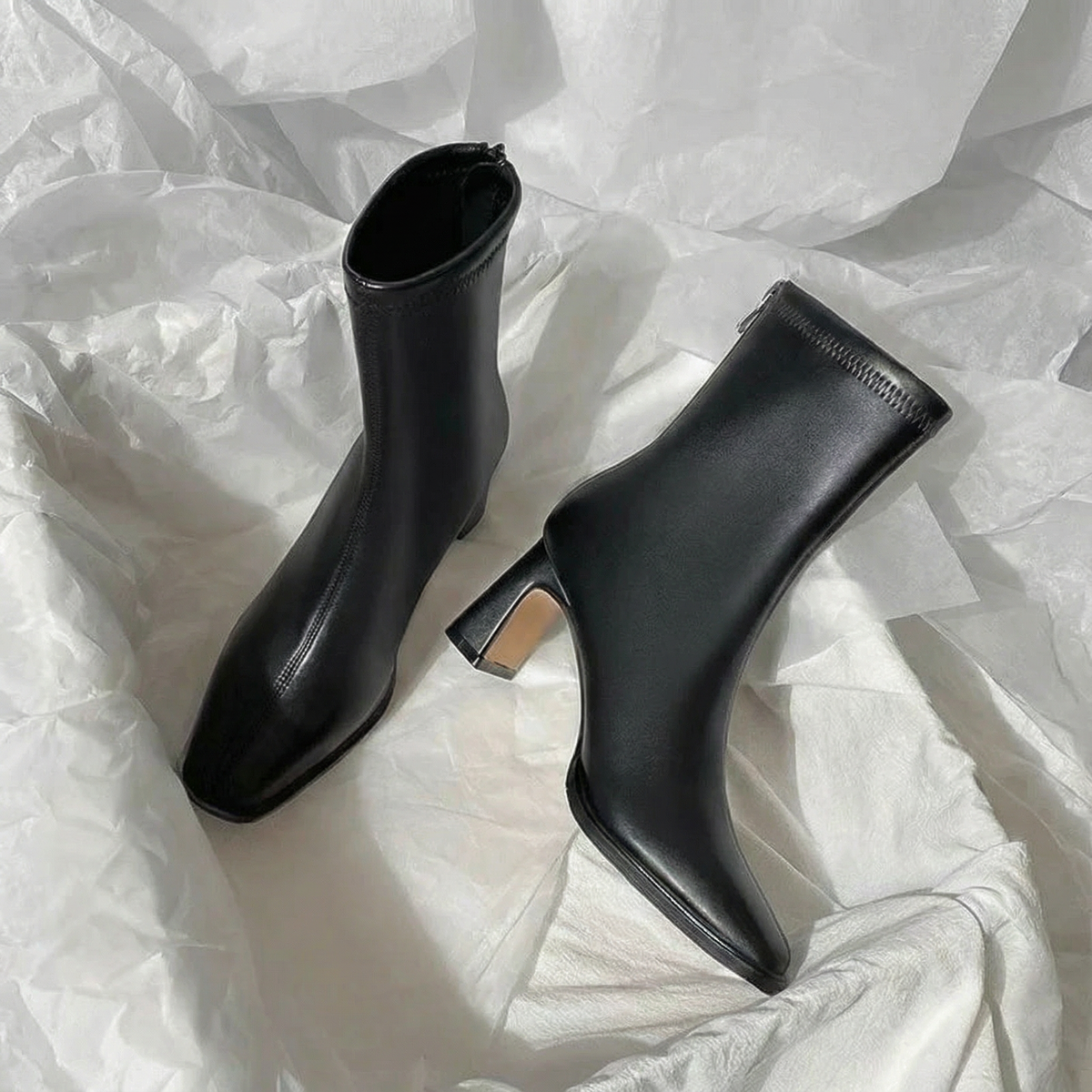 Ermelinda | Botines de tacón estilizado con cremallera