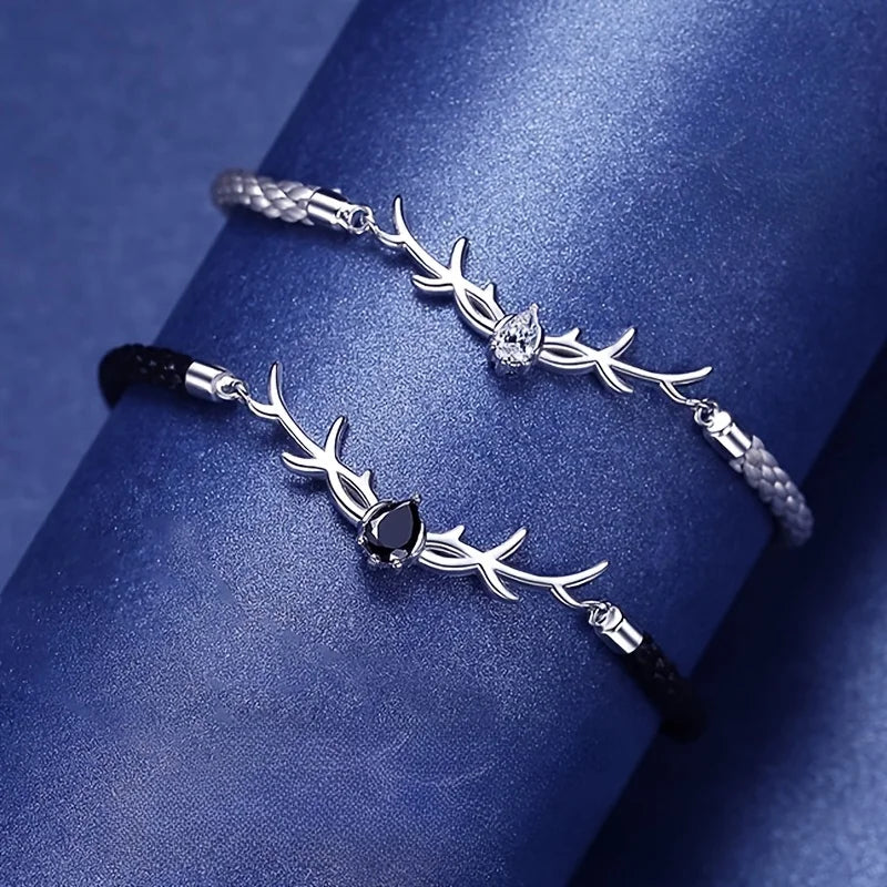 Pulsera de corazón en asta de ciervo con circón