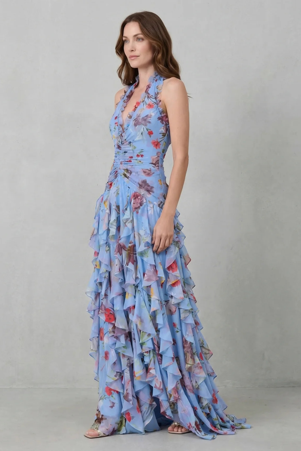 Belladina | Romántica cascada de rosas - Vestido largo con escote halter