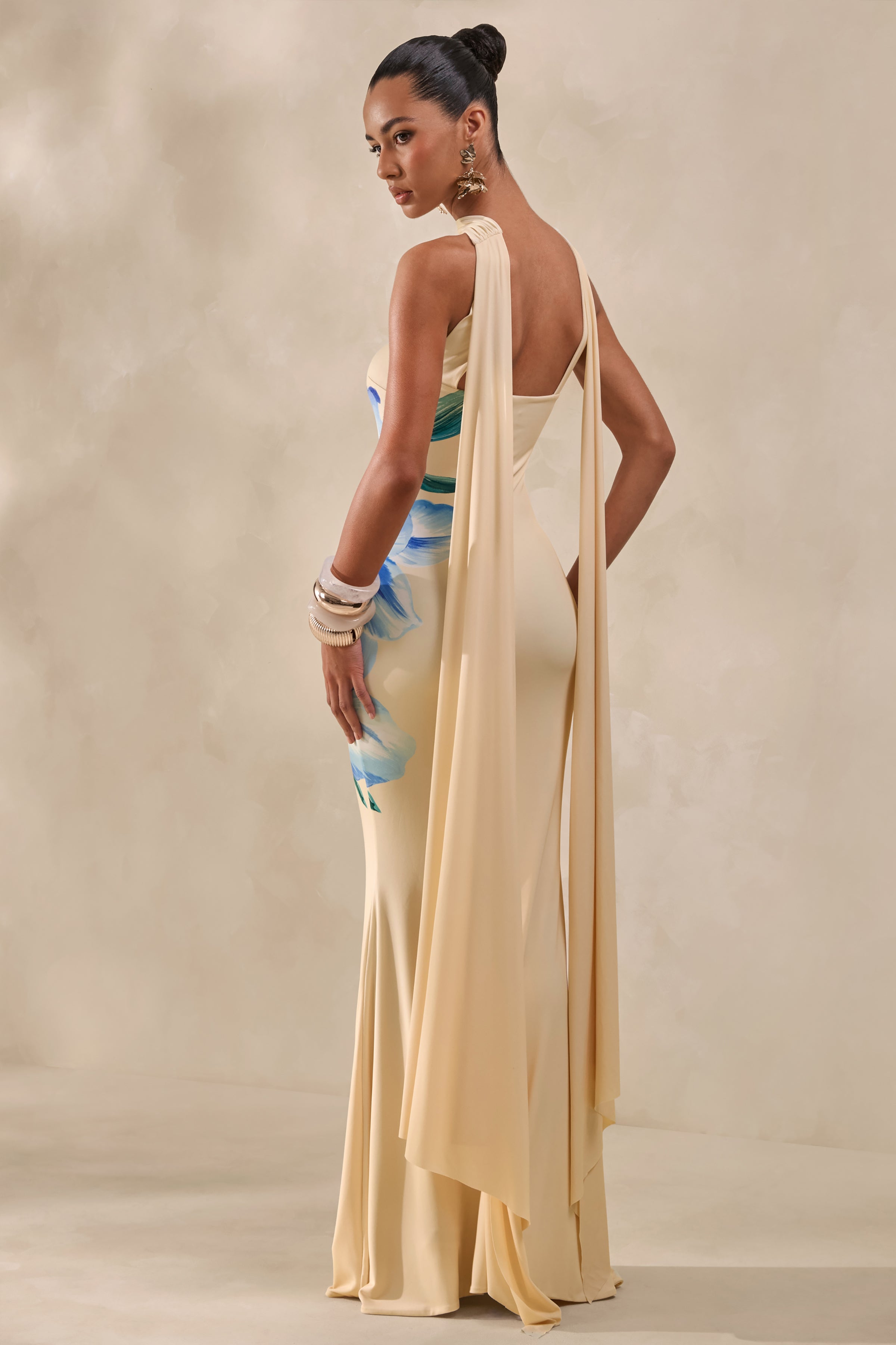 Brooke | Vestido Largo Bandeau Con Estampado Floral En Amarillo Limón Y Azul Y Pañuelo