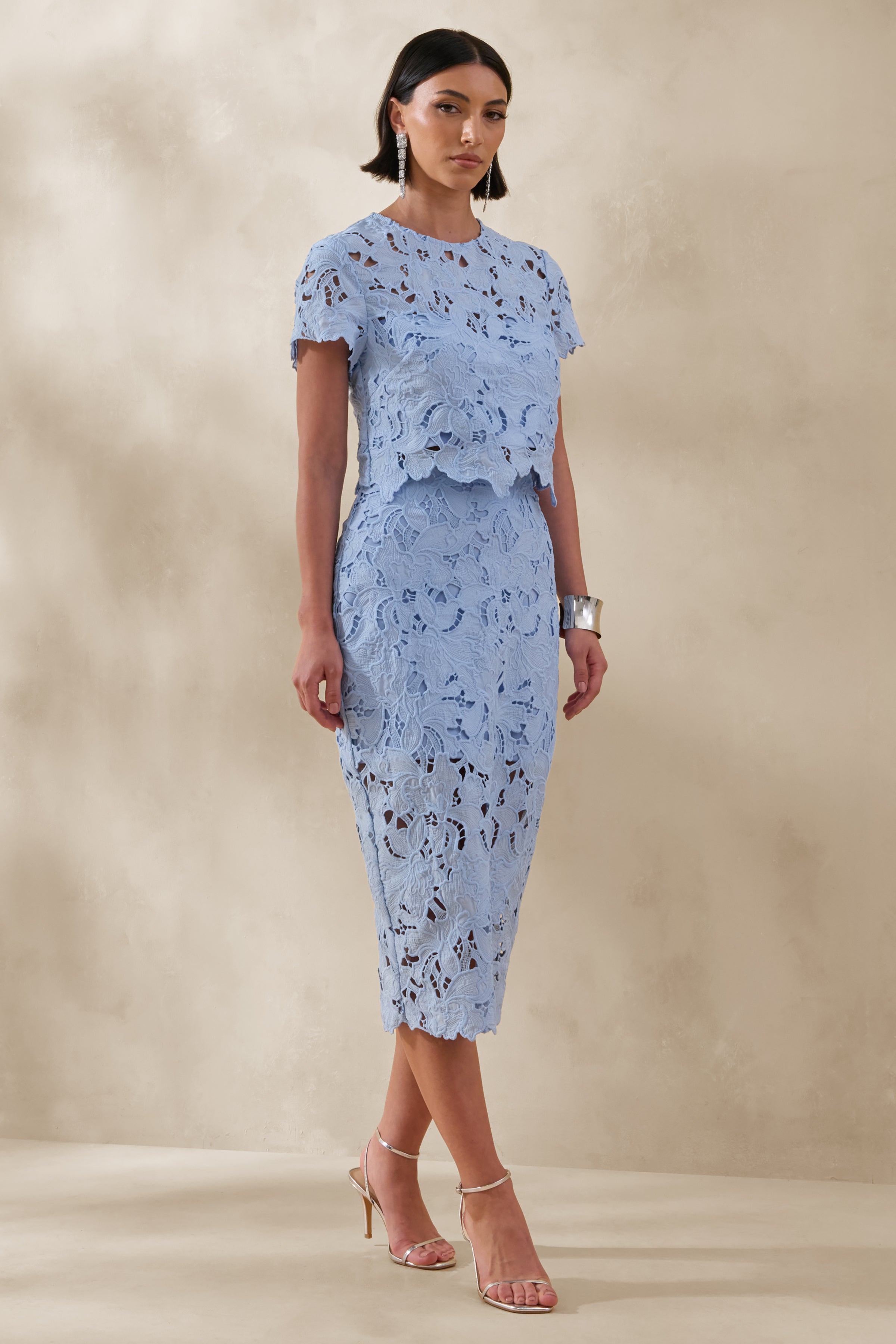 Alicia | Falda Midi Azul Empolvado De Encaje Con Cintura Alta
