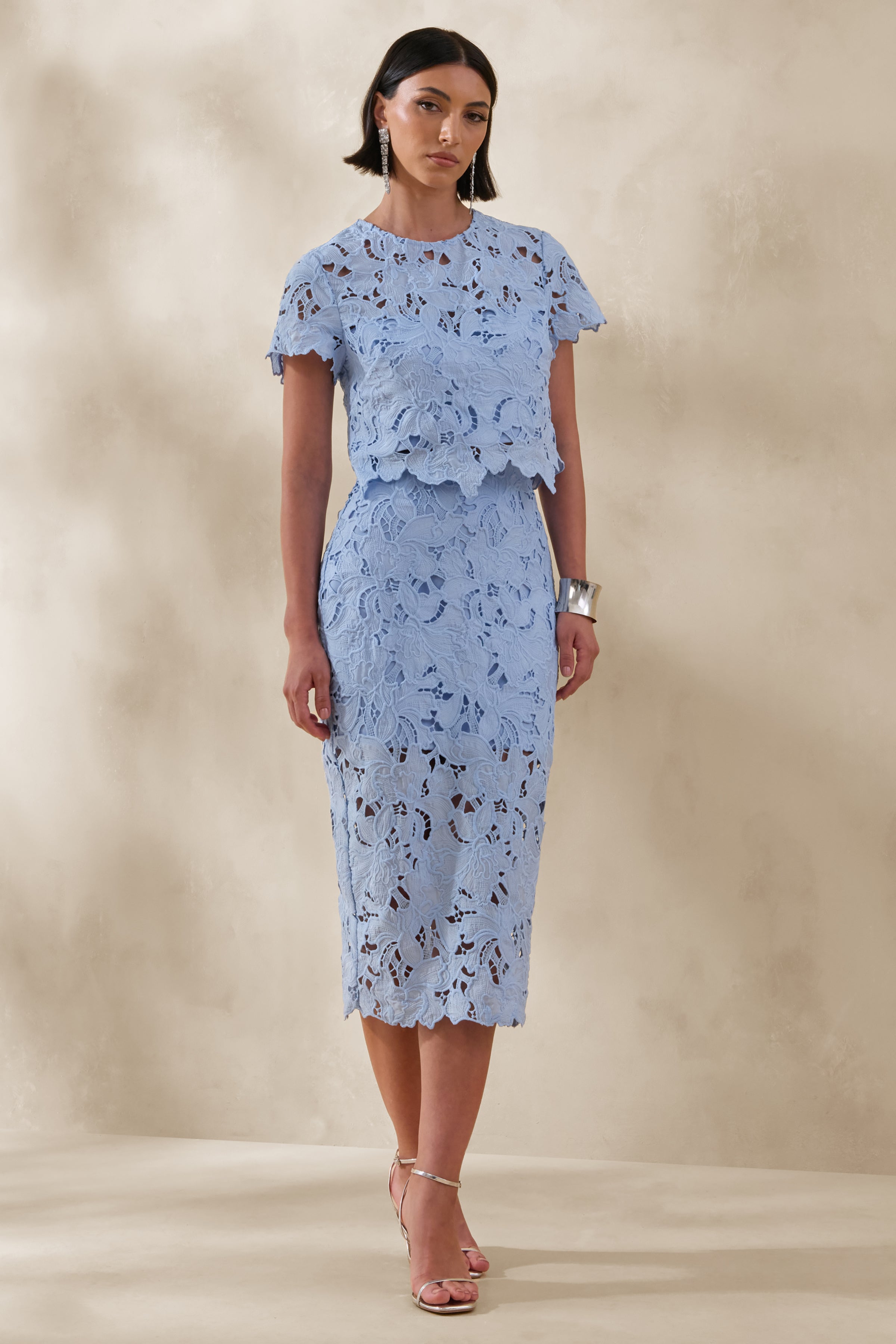 Alicia | Falda Midi Azul Empolvado De Encaje Con Cintura Alta