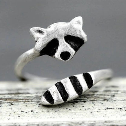 Anillo vintage de mapache en plata