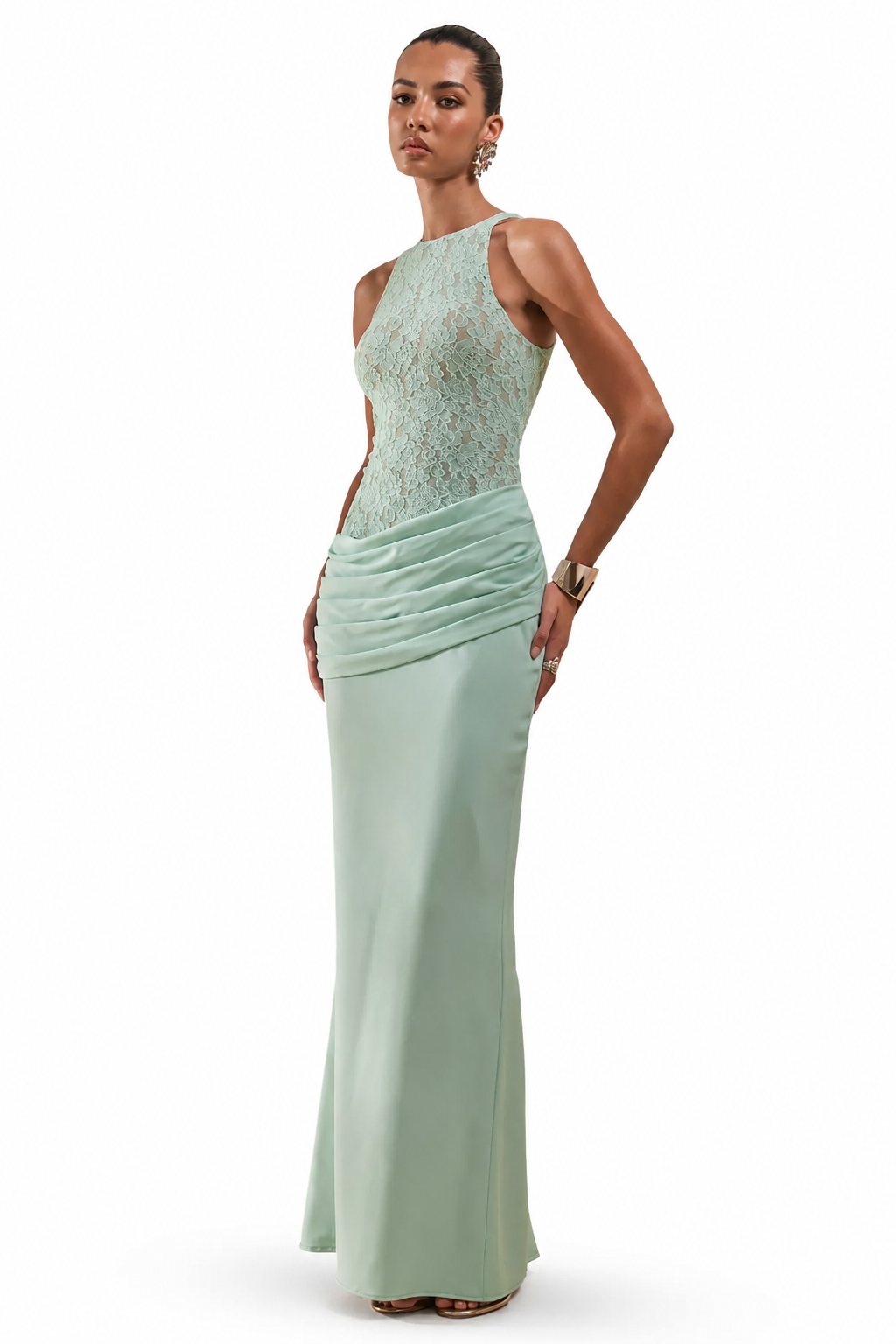 Anthelia | Vestido Largo Verde Menta De Satén Y Encaje Con Cuello Nadador Y Detalle Drapeado