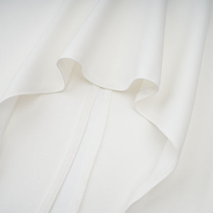 Vestido largo con cuello halter y capas de Inés — vista 17