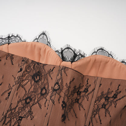 Vestido largo de satén con paneles de encaje negro Mirela — vista 11