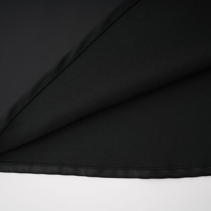 Vestido largo de satén con paneles de encaje negro Mirela — vista 15