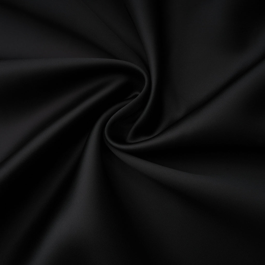 Vestido largo de satén con paneles de encaje negro Mirela