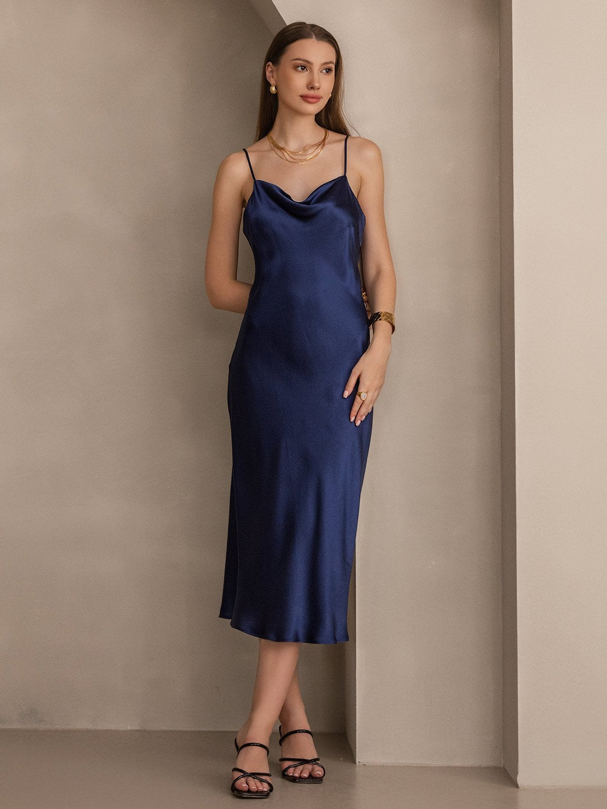 Vestidos largos de seda pura con tirantes