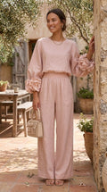 Rosa | Conjunto de Top con Puños Florales y Pantalones de Pierna Ancha