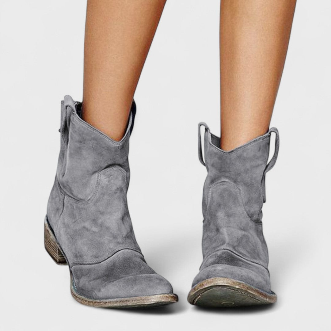 Vilma | Botines camperos con tacón ancho