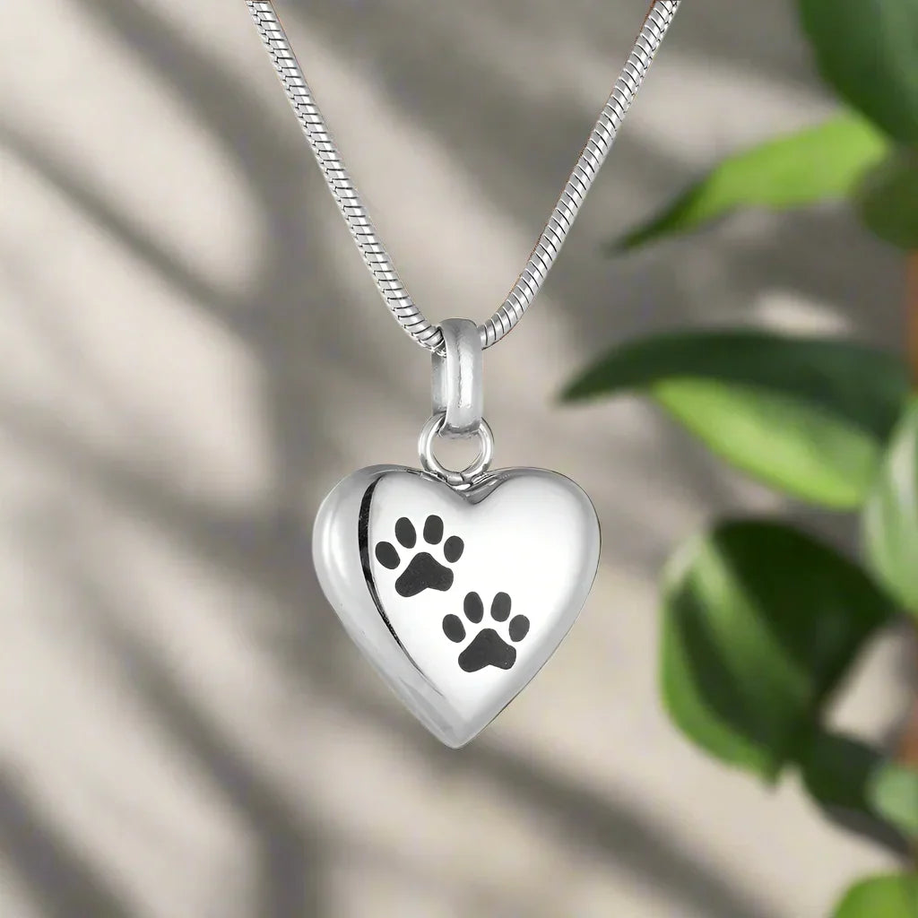 Collar urna para mascotas con huella grabada