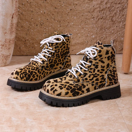 Zita | Botines de leopardo con cordones