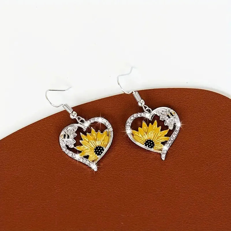 Pendientes boho de corazón con girasol y abeja