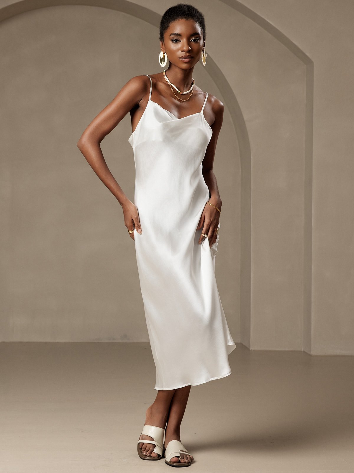 Vestidos largos de seda pura con tirantes