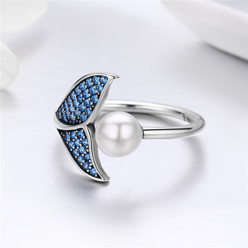 Anillo de perla cola de ballena