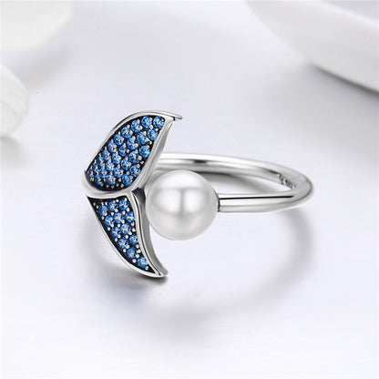 Anillo de perla cola de ballena