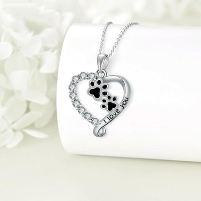 Collar de corazón con huella