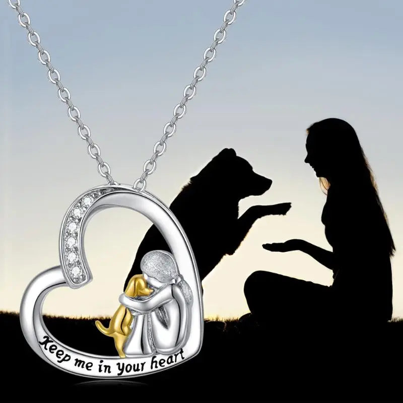 Collar de corazón y perro en plata de ley