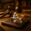 Anillo de circonita en plata de ley, ajustable