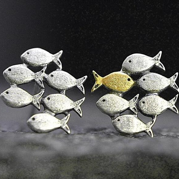 Pendientes vintage de pez en plata y oro