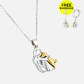 Collar colgante abrazo con pendientes a juego