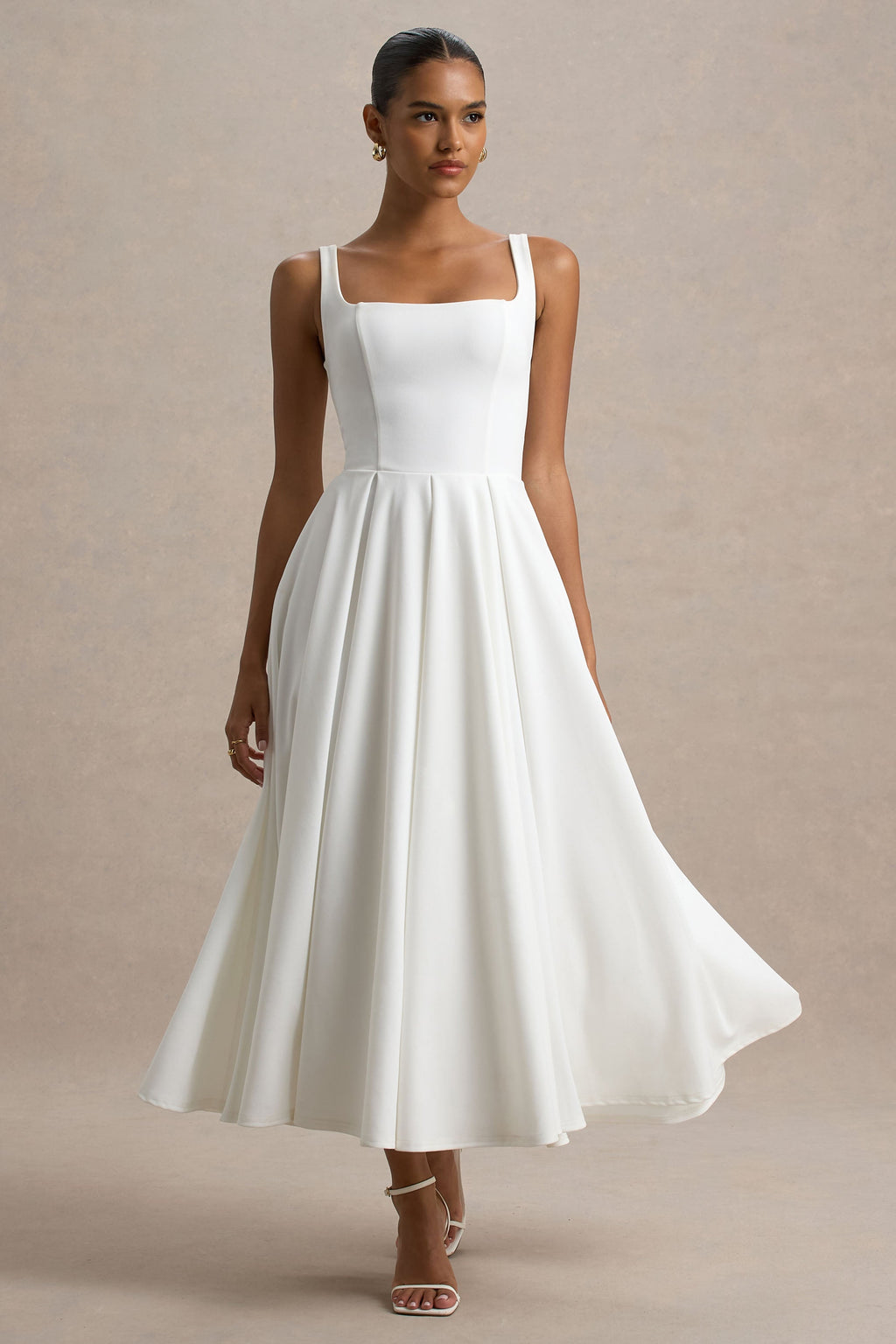 Parina | Vestido midi blanco con escote cuadrado y falda voluminosa