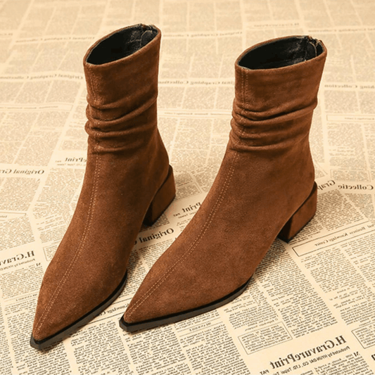 Zora | Botines estilizados de tacón bajo