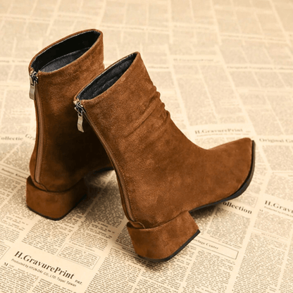 Zora | Botines estilizados de tacón bajo