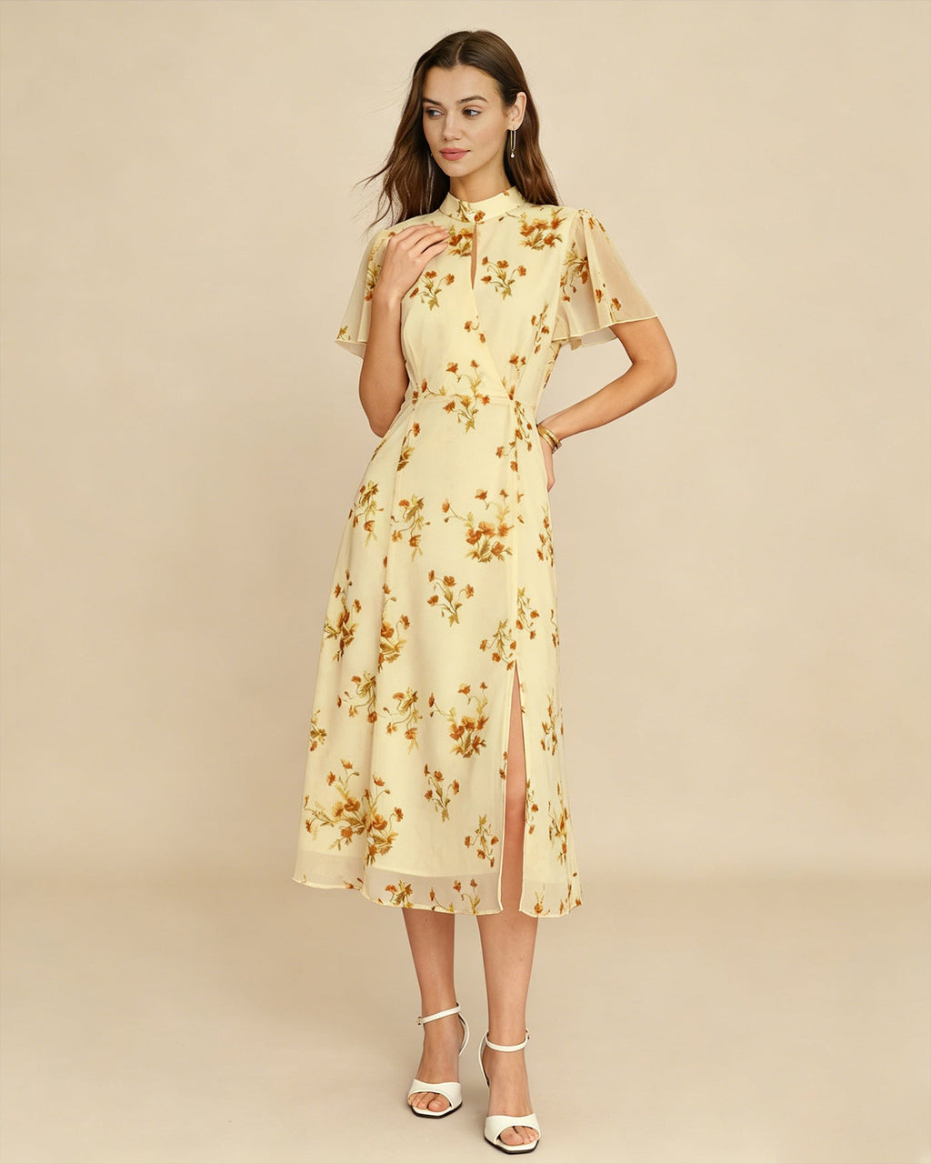 Mariela | Vestido Midi Amarillo Con Estampado Floral, Cuello Alto Y Manga Mariposa